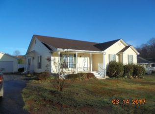 355 McMillin Blvd, Boiling Springs, SC 29316