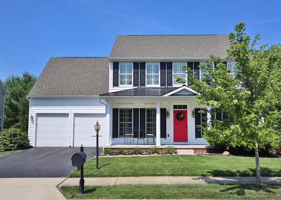 1st image of 5521 Steele Ct