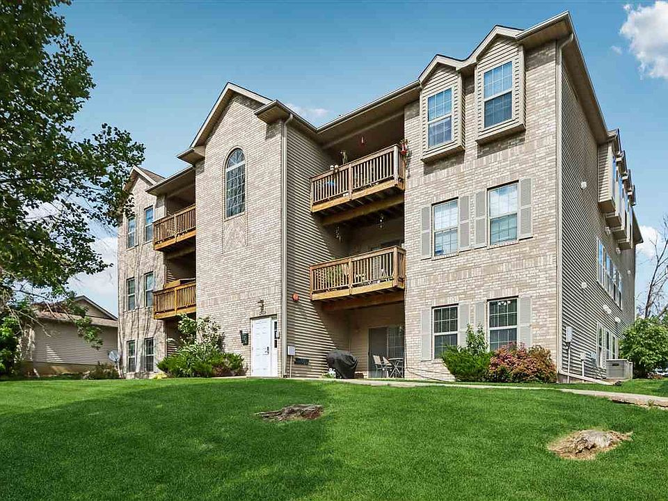 1st image of 2859 Coral Ct APT 102