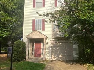 17239 Nugent Ln, Dumfries, VA 22026