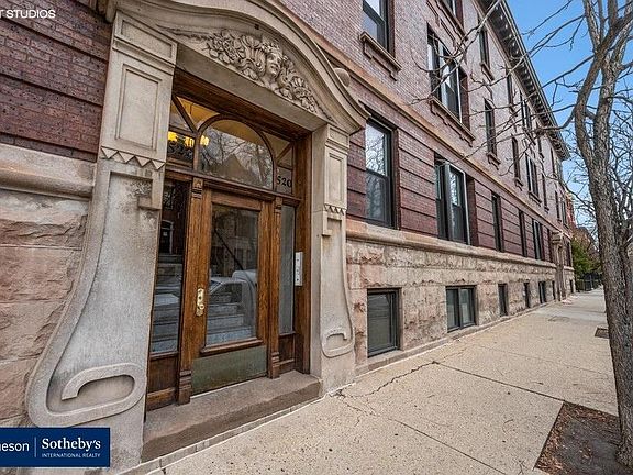 2nd image of 520 W Armitage Ave #F