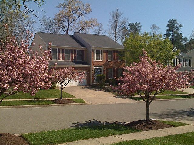1st image of 103 Cherry Hill Ln