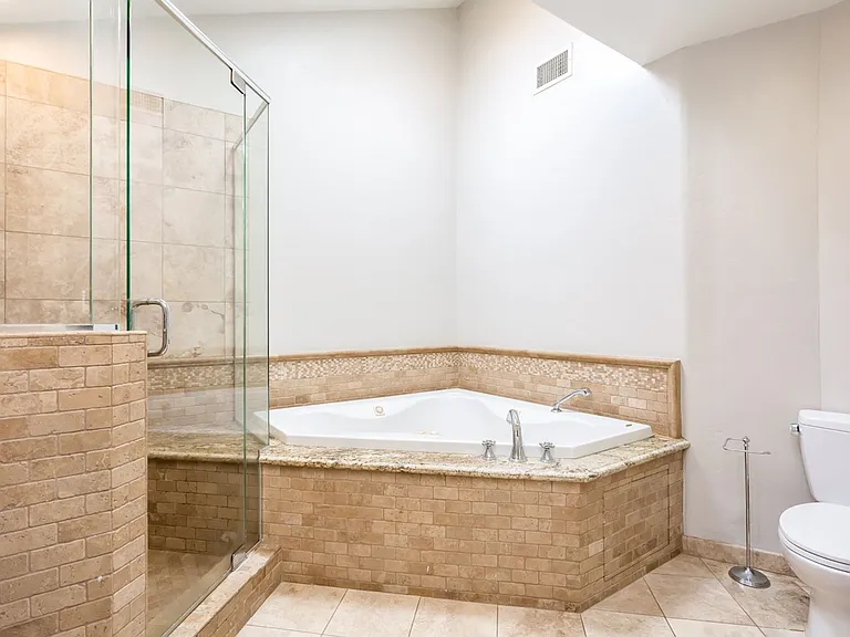 5564 Lone Star Dr — Photo 27