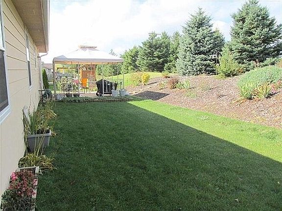 5th image of 1020 Marie Ln