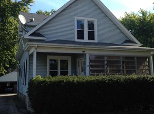 532 Oak St #1, Oshkosh, WI 54901