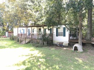 214 Hartley Ln, Leesburg, GA 31763