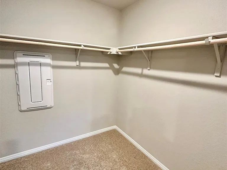 216 Windmill Palm Dr — Photo 16