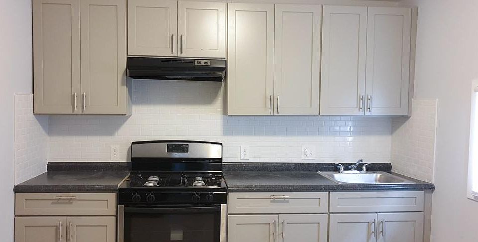 1st image of 4722 Longshore Ave #1