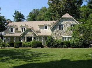 10919 Ridge Ct, Indianapolis, IN 46256