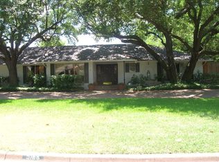 5166 Meadow Crest Dr, Dallas, TX 75229
