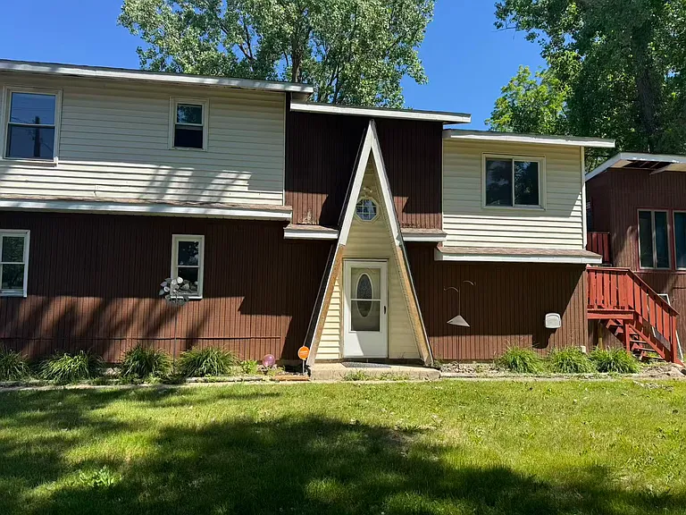 6100 Pollard Ave — Photo 1