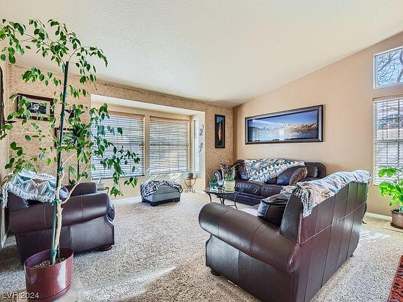 3rd image of 4013 Nancy Margarite Ln