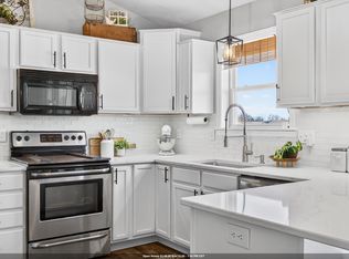 1390 Marie Dr, Kaukauna, WI 54130