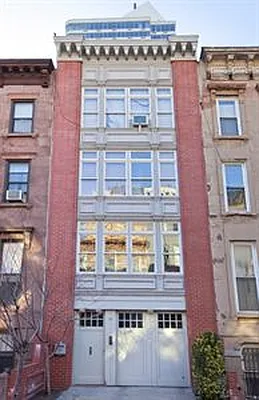 Sold by Douglas Elliman | media 37