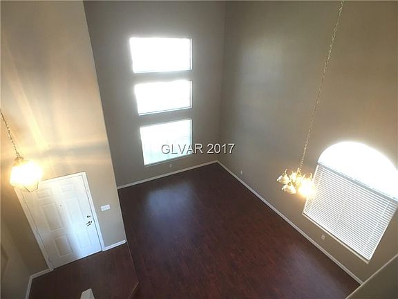 3rd image of 1563 Dusty Canyon St