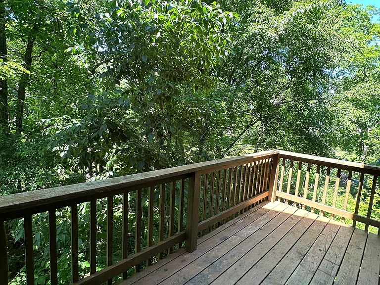20 Woodmyre Ln — Photo 11