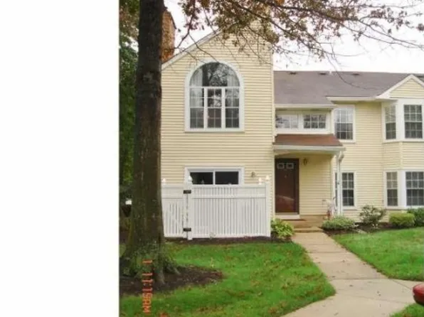 146 Mill Run E #92, Hightstown, NJ 08520
