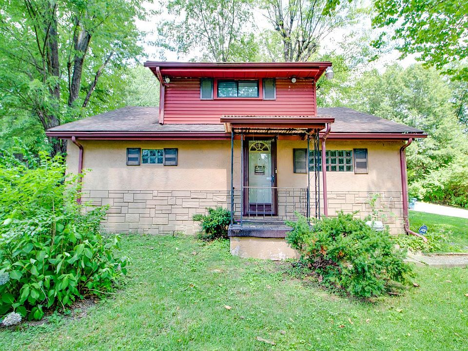 1st image of 2421 La Salle Dr