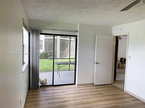 5th image of 1051 Jefferson Dr #10511051K