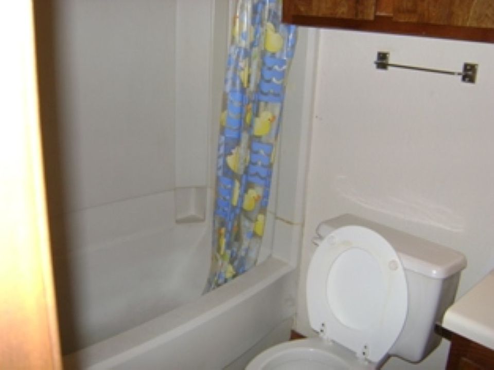 2nd image of 2902 NW 46th St APT B