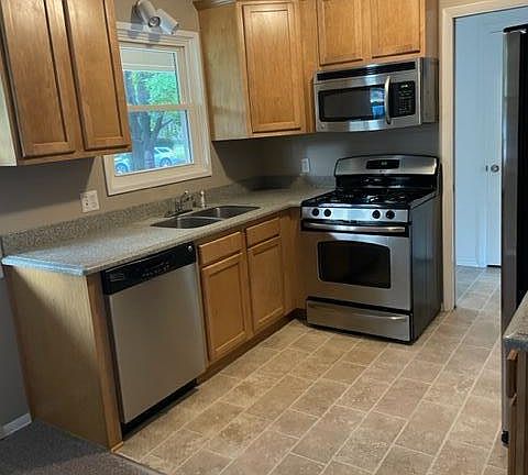 3rd image of 5752 Bayonne Ave