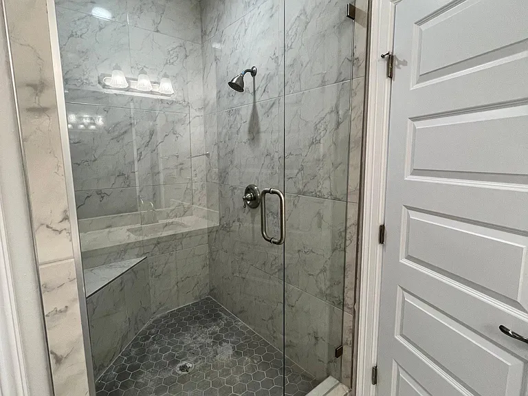 5006 Westgate Cir S — Photo 6