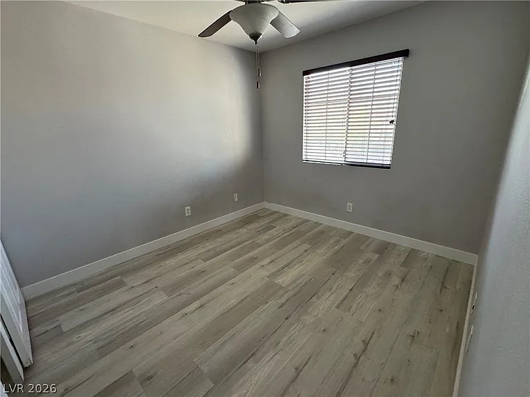 9505 Perennial View Ave — Photo 20