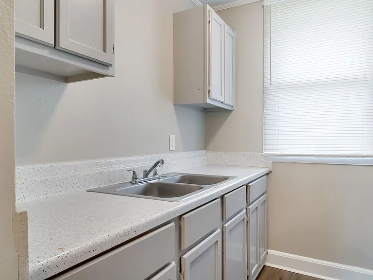 115 S Girouard Rd #M3 — Photo 6