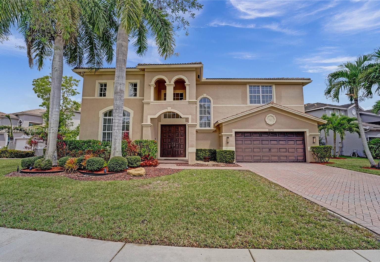 19235 S Gardenia Ave, Weston, FL 33332 | Zillow