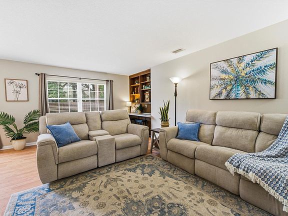 3rd image of 2234 Monaghan Dr