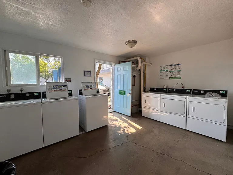 4500 Del Rio Road — Photo 12