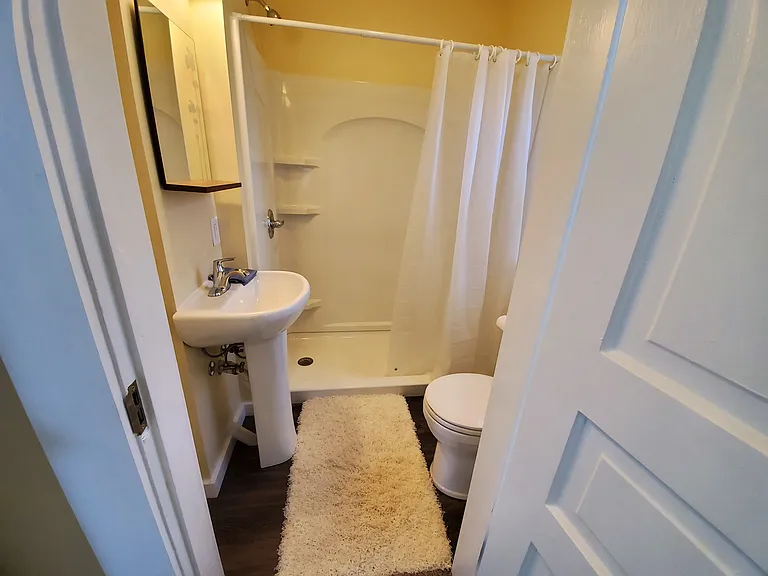 108 W 3rd St #1 — Photo 26