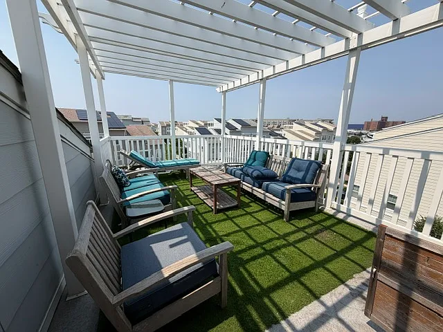 6416 Ocean Ave N #2 — Photo 13