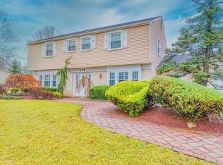 210 Double Creek Pkwy, Freehold, NJ 07728