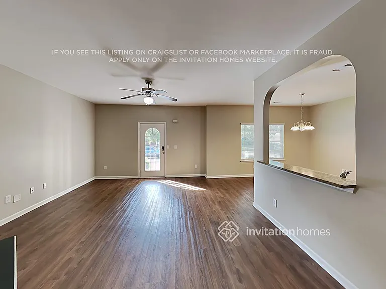 434 Orchid Ln — Photo 5