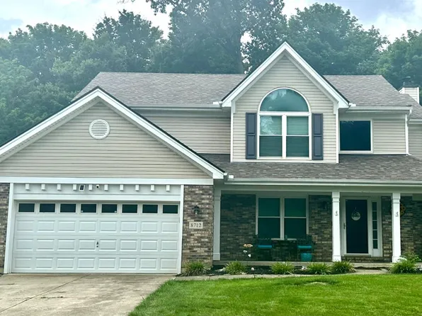 8712 Woolstone Ct, Maineville, OH 45039