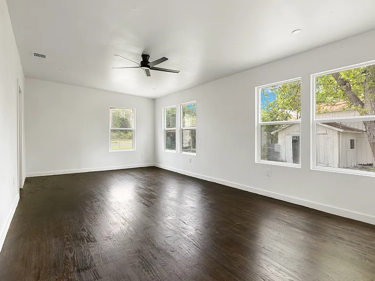 1144 Denver Blvd — Photo 16