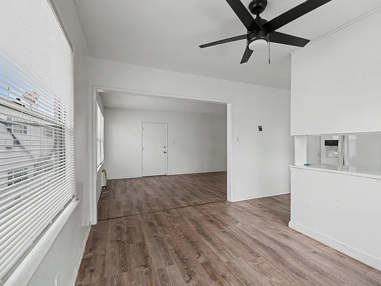 1037 N Curson Ave #7 — Photo 18