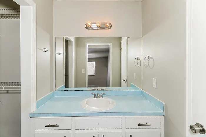 651 Cedar Field Ln — Photo 10