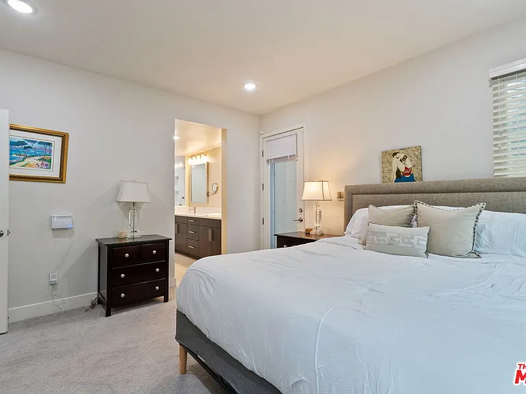 2780 N Wright Ln — Photo 20