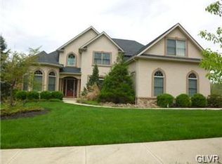 217 Lewis Cir, Easton, PA 18045
