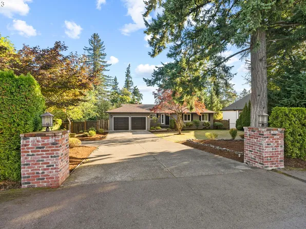 13052 Knaus Rd, Lake Oswego, OR 97034