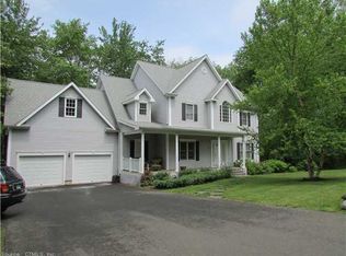92 Damascus Rd, Branford, CT 06405