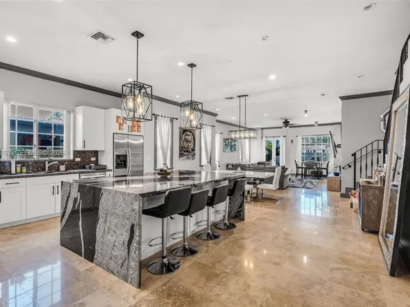 1207 SW 4th Ave, Fort Lauderdale, FL 33315