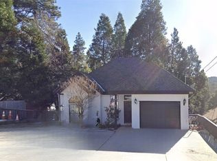 784 Arosa Dr, Crestline, CA 92325