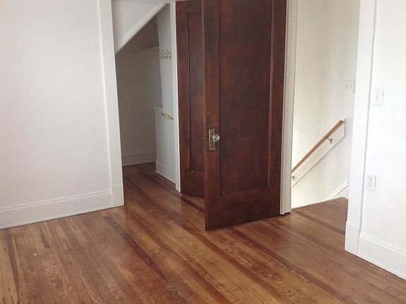 5th image of 19148 Abby Ave