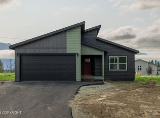 1200 E Mountain Peak Loop, Palmer, AK 99645