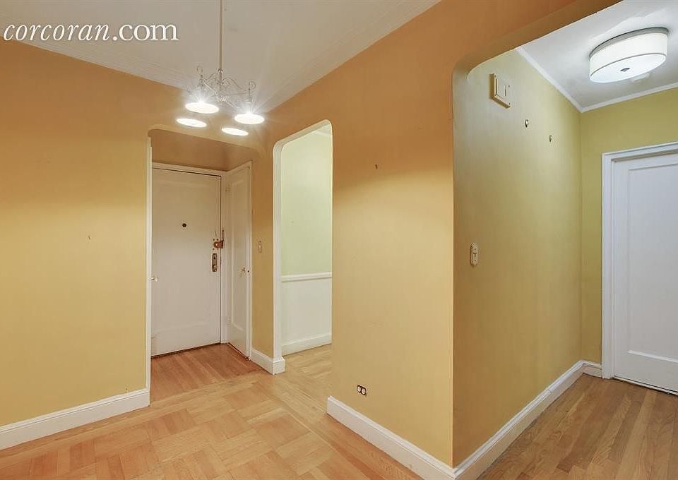 1st image of 349 E 49th St APT 4B