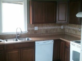 615 W Ionia St, Lansing, MI 48933