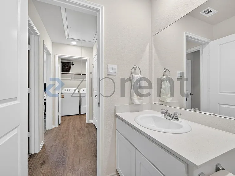 3923 Mountain Dr — Photo 25